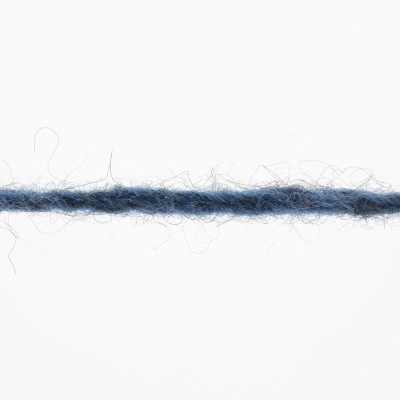 Yak 6 - modrá příze LANG YARNS